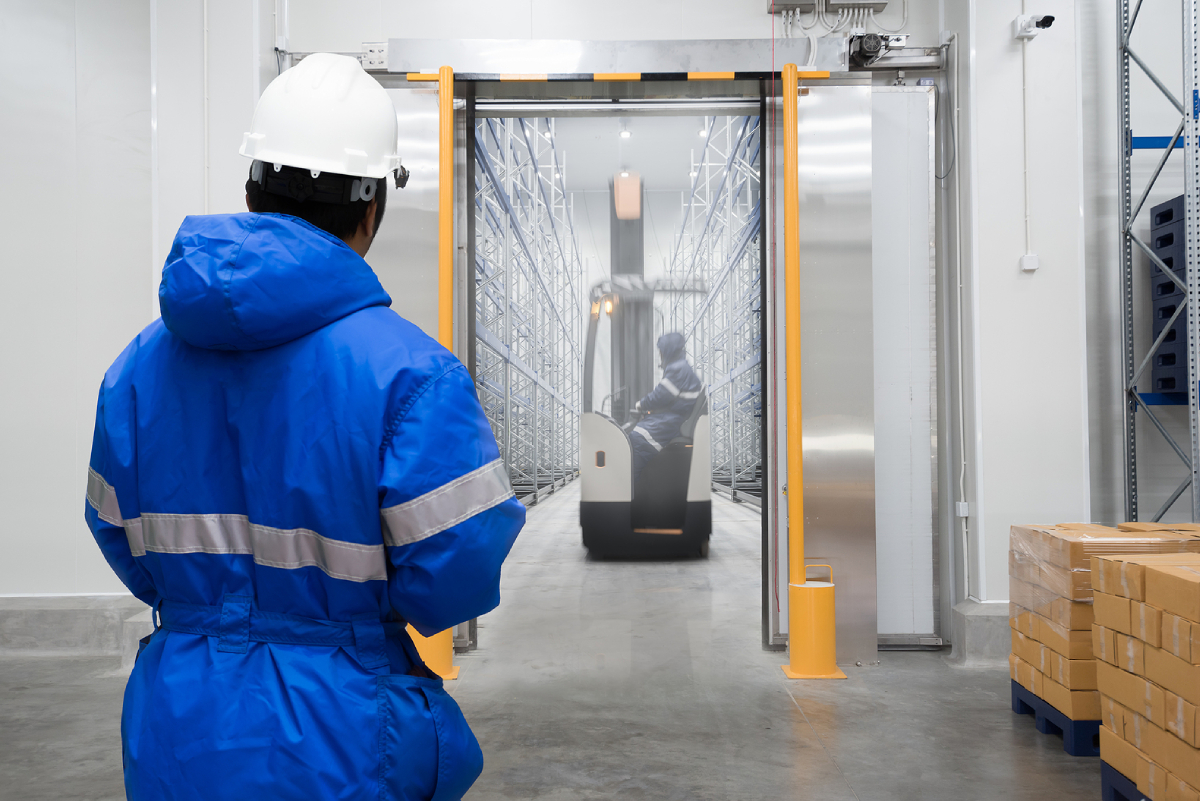 Walk-In Cooler Lighting: Balancing Light, Energy & Food Safety