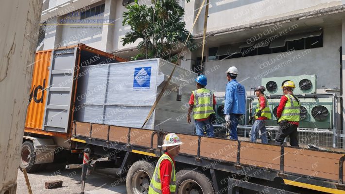 Manufacturing & Delivery – Process of unloading Ammonia Evaporative Condenser Manufacturing & Delivery - Process of unloading Ammonia Evaporative Condenser